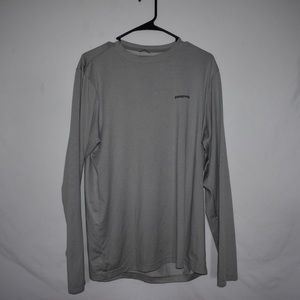 Patagonia Grey Activewear Long Sleeve Shirt Medium